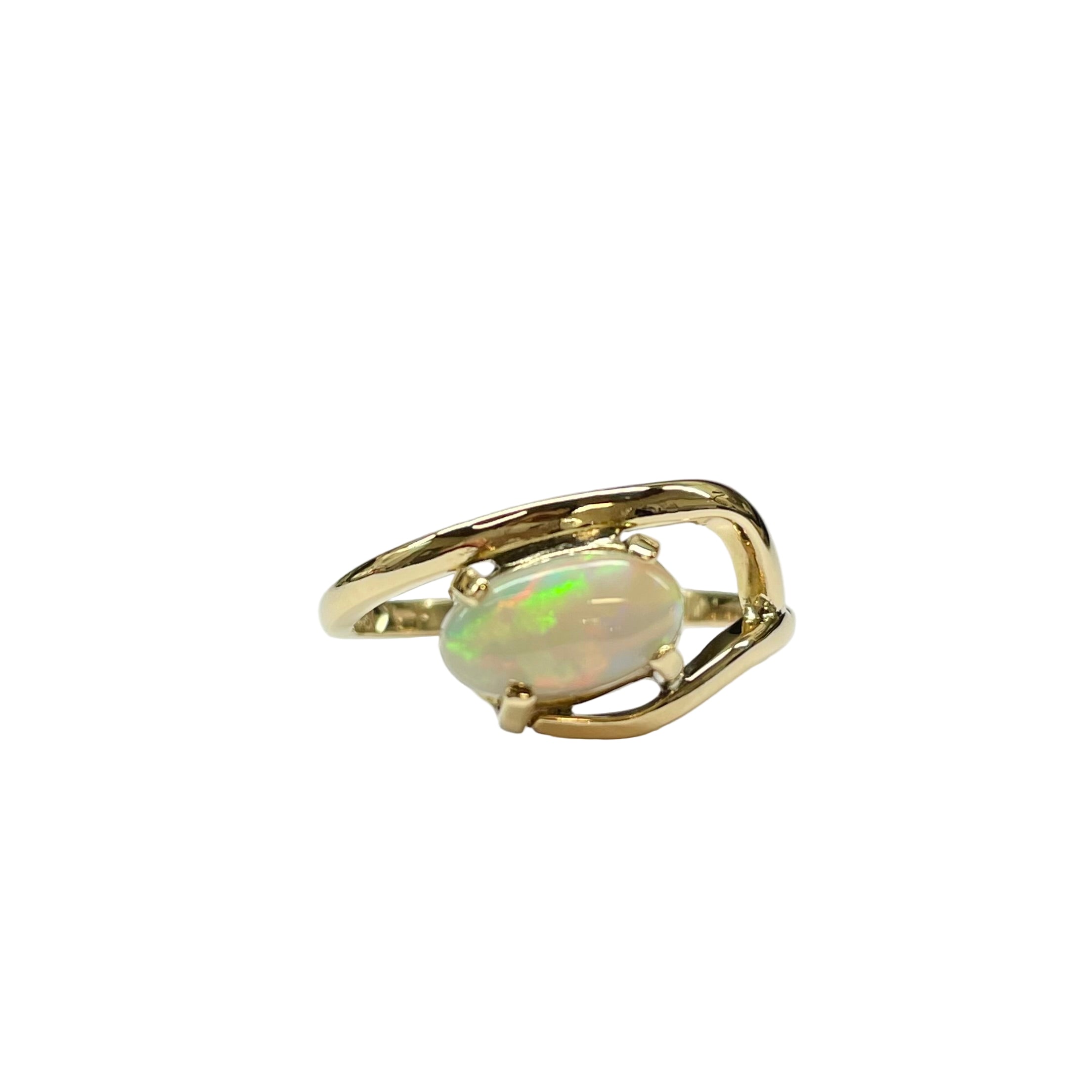 Australian Opal Ring in 9K Yellow Gold