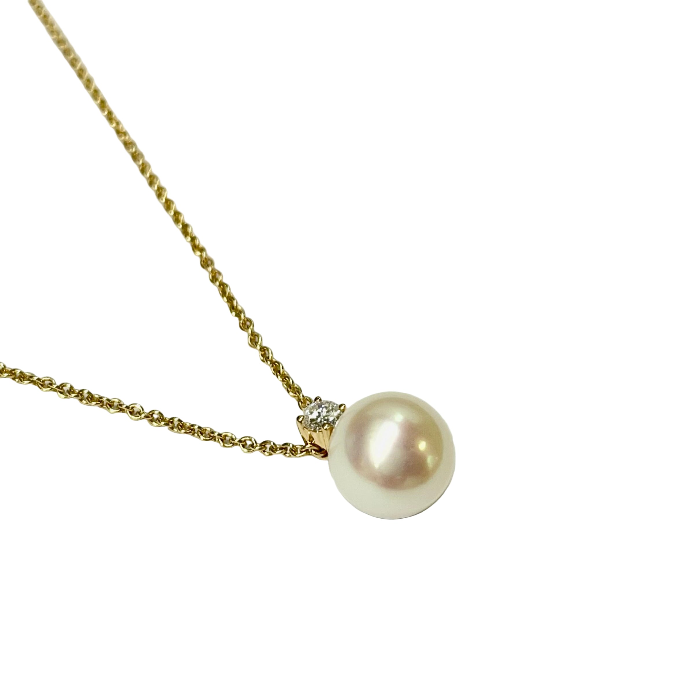 Akoya Pearl and Diamond Necklace in 9K Yellow Gold