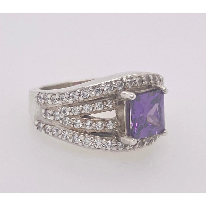 Amethyst And Cubic Stone Silver Ring