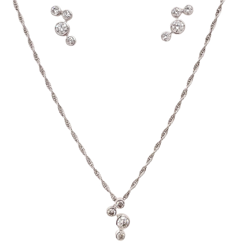 Diamond Staggered Necklace in 18K White Gold