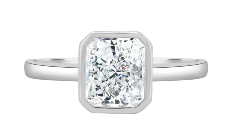 Solitaire Emerald cut Lab Grown Diamond