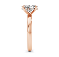 Lab Grown Oval Cut Diamond in 18ct Gold
