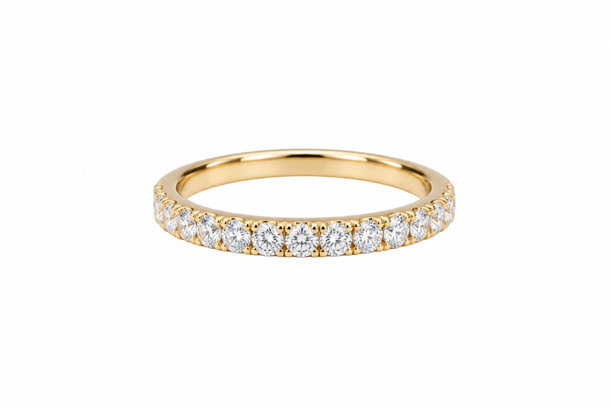 Diamond Dainty Wedding Band in 18ct Gold
