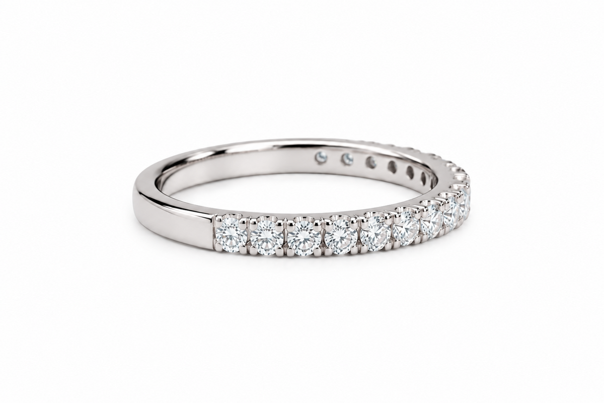Diamond Dainty Wedding Band in 18ct Gold